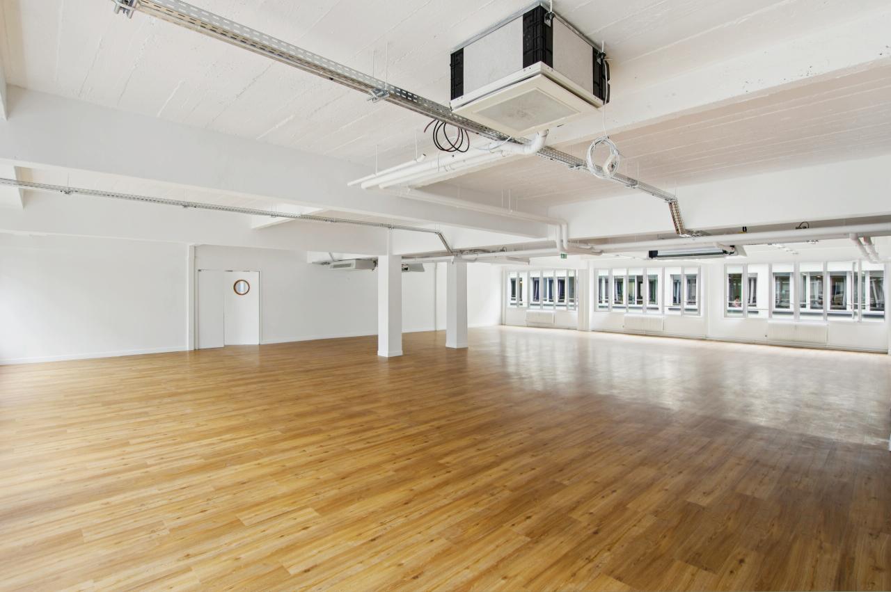 Bureau Paris 702m² Location bureau Paris OLBUR2204229 6